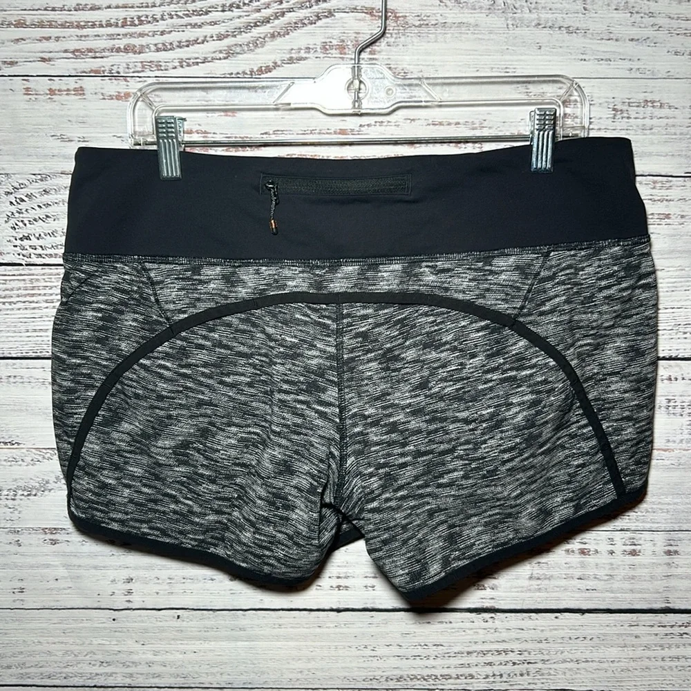 Lululemon Run Times Short *4-way Stretch Dramatic Static White Black Size 10